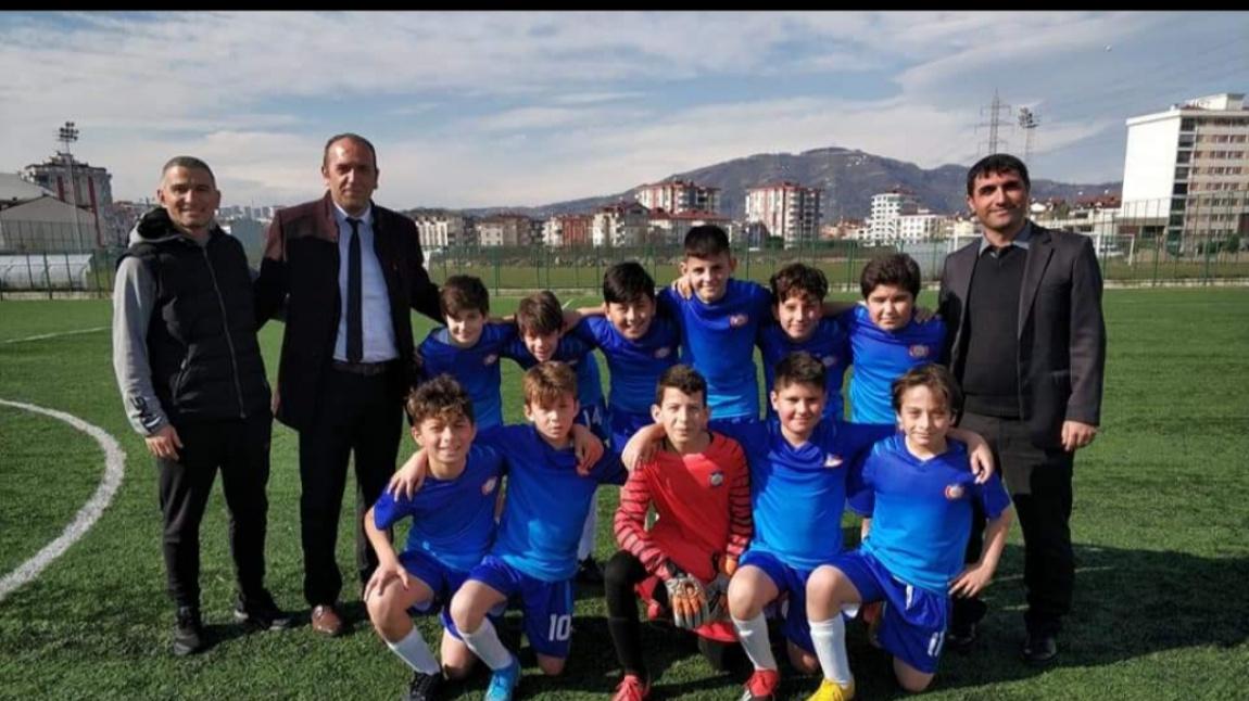 Küçükler Futbol Takımımız İlçe Finallerinde İlk Maçında Kazandı