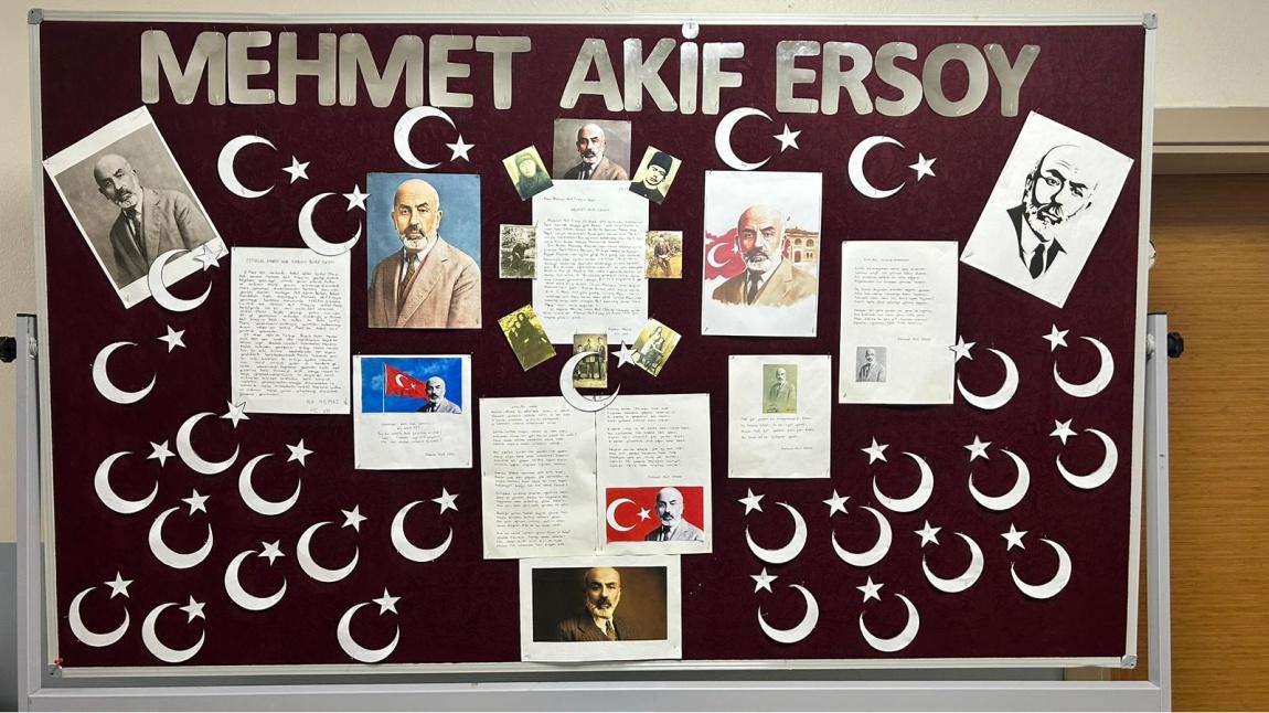 Mehmet Akif Ersoy...